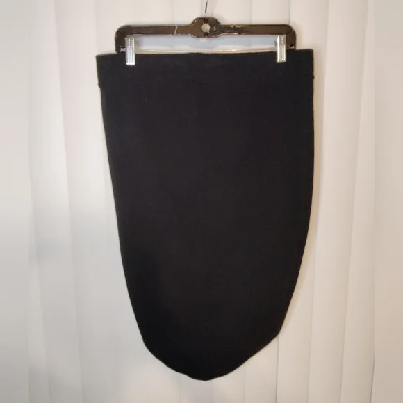 Torrid Black High Low Pencil Skirt Size 0 - Picture 2 of 3